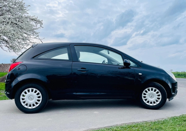 Opel Corsa cena 10900 przebieg: 177000, rok produkcji 2009 z Włocławek małe 121